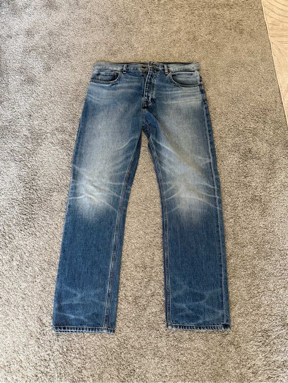Essentials Fear of God Men's Washed Blue Straight Jeans Size Medium